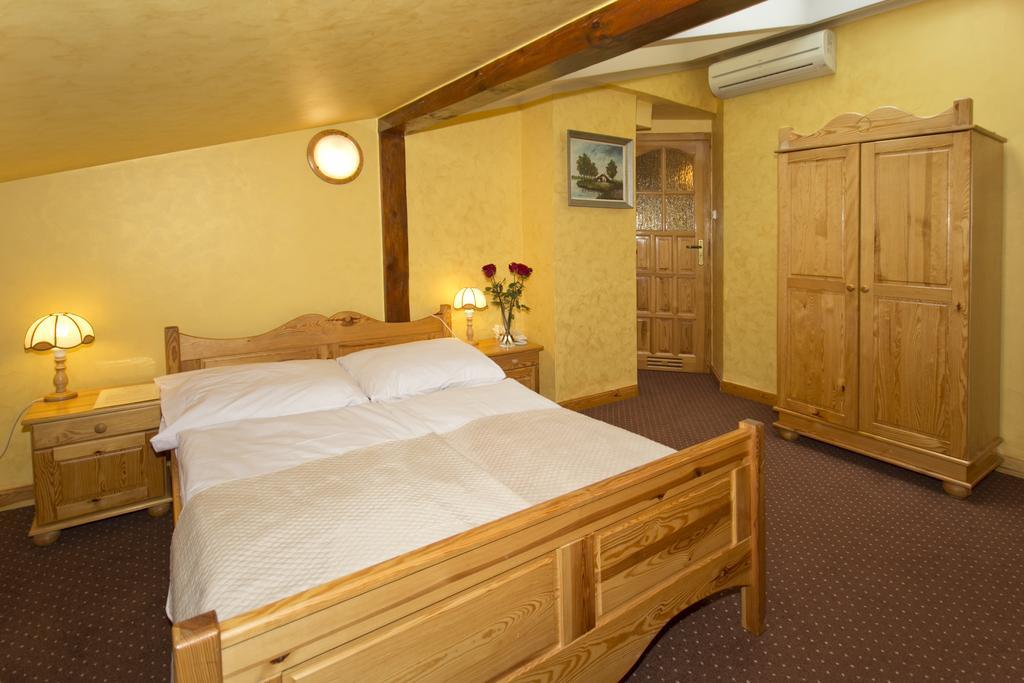 Hotel Retman Torun Ngoại thất bức ảnh