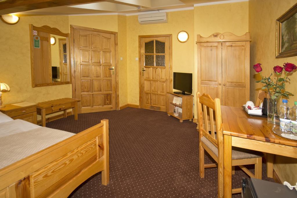 Hotel Retman Torun Ngoại thất bức ảnh